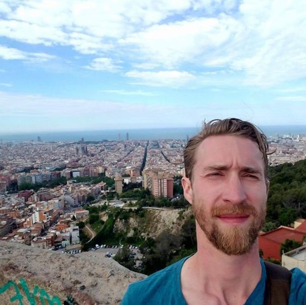 Meet your Posher, Nik